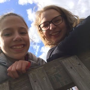 Meet your Posher, Maya